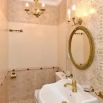 Royal Hotel 3*