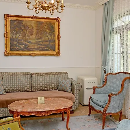 Hotel Royal 3*