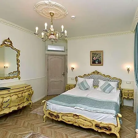فندق Royal