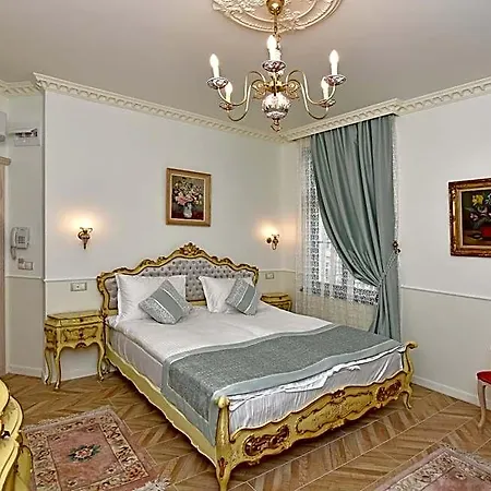 Royal فارنا